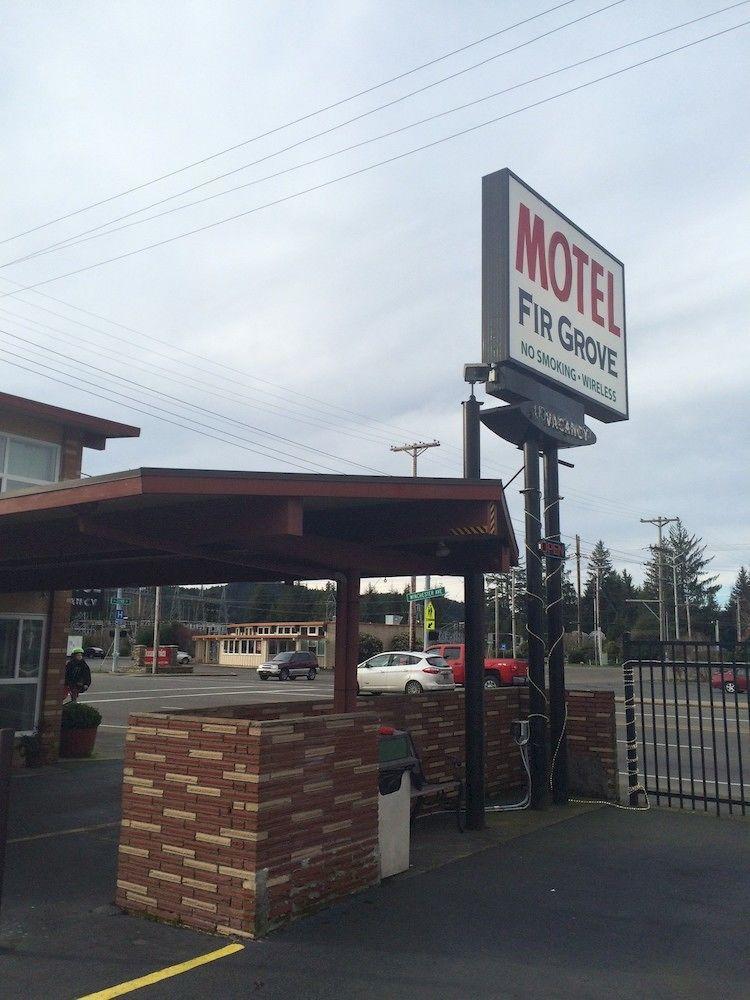 Fir Grove Motel Reedsport Exterior photo